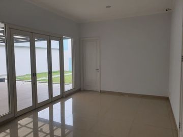 SUTERA ARUNA ALAM SUTERA LUAS 480 2 LANTAI SIAP HUNI