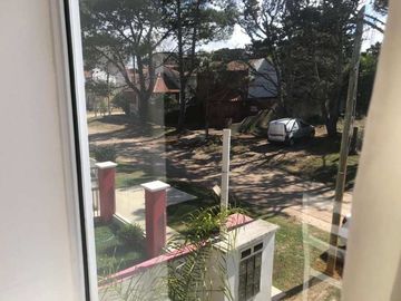 Casa PH en venta en Costa Azul