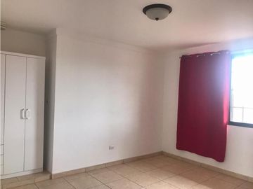 TERRAZAS DE BRISAS DEL GOLF CASA DE ESQUINA EN VENTA (6)