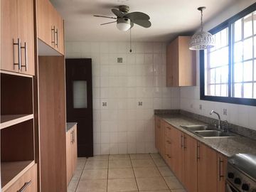 TERRAZAS DE BRISAS DEL GOLF CASA DE ESQUINA EN VENTA (6)