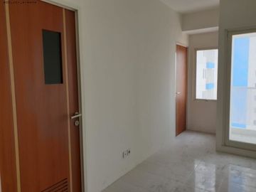 Apt. 2BR Unfurnished Puncak CBD, Murah pool view