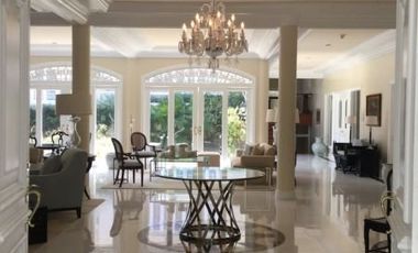 House and Lot for SALE in Dasmarinas Village Makati