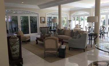 House and Lot for SALE in Dasmarinas Village Makati