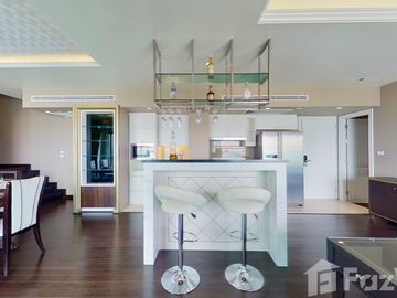 2 Bedroom Condo for sale at The Shine Condominium