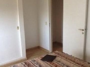 DPTO EN DUPLEX, BAULERA Y TOILETTE MUY LUMINOSO, TODO A LA CALLE  APTO PROFECIONAL