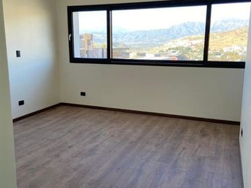 Casa en Venta en La Reserva/ Las Canteras-Chicureo
