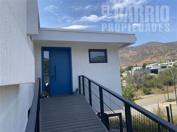 Casa en Venta en La Reserva/ Las Canteras-Chicureo