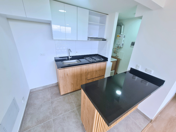 APARTAMENTO EN RENTA EN ALMENDRO - HACIENDA EL BOSQUE