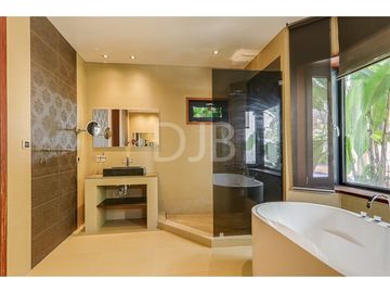VENTA DE CASA CON PISCINA $998.000 #509