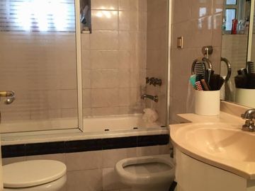 Pumacahua al 100 - Semipiso con patio - Venta