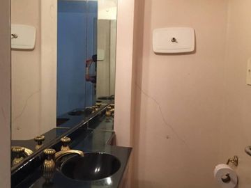 Pumacahua al 100 - Semipiso con patio - Venta