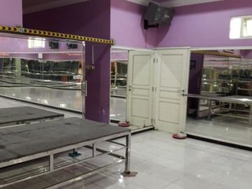 DIJUAL RUMAH USAHA PETEMON SAWAHAN SURABAYA