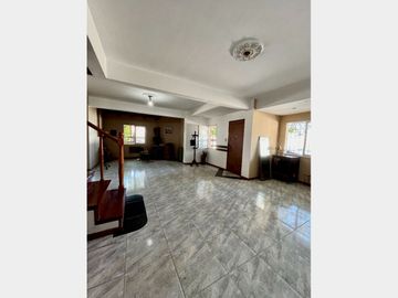 PH en Venta Haedo / Moron (B134 378)