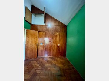 PH en Venta Haedo / Moron (B134 378)