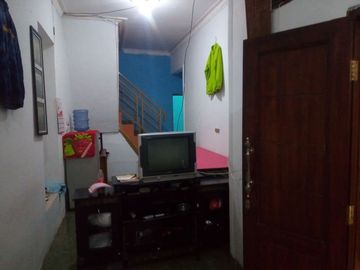 Rumah Warung 2,5 Lantai Type 135 LT 60 M2 Perum Griya Bukit Raya, Cilame, Bandung Barat