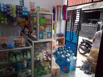 Rumah Warung 2,5 Lantai Type 135 LT 60 M2 Perum Griya Bukit Raya, Cilame, Bandung Barat