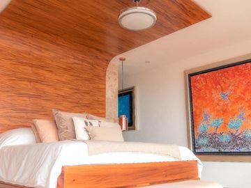 Lujosa residencia en venta con vista a la playa en Puerto Vallarta
