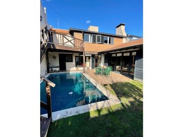 Chalet Parque Primavesi