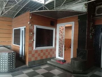 Rumah usaha jalan nias Semi furnish