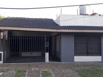 Chalet en venta en Temperley Este