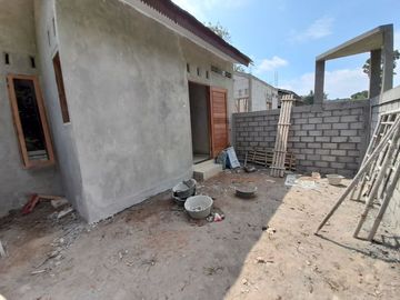 Desain Apik Rumah Klasik dengan Pintu Gebyok Harga 250 Jt-an di Prambanan