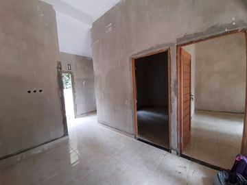 Desain Apik Rumah Klasik dengan Pintu Gebyok Harga 250 Jt-an di Prambanan