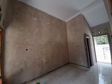Desain Apik Rumah Klasik dengan Pintu Gebyok Harga 250 Jt-an di Prambanan