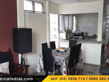 Casa de venta en Guayacanes – código:12040