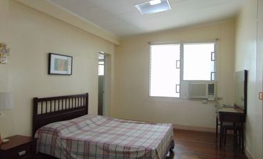 4 Bedrooms Bungalow House near Redemptorist Cebu