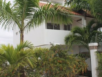 Se Vende Casa Cerca del Mar en Ballenita