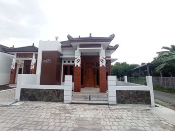 Dijual Rumah Eksklusif Semi Homestay di Depan Candi Prambanan