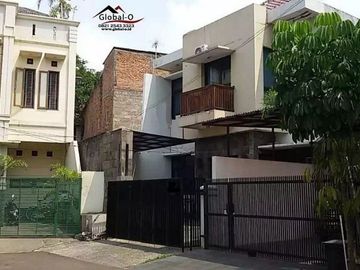 INFO Rumah SEWA di LigaMas Pancoran,semifurnish 3BR 2Lantai. Luas Tanah: 197 m2