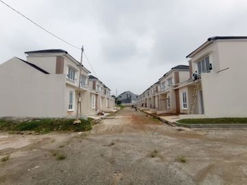Rumah Minimalis 1,5 lantai (Mezzanine) Siap Huni Depok