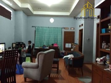 Ruko Aktif Siap Pakai Di Pasar Baru Trade Centre Bandung | LORIZK