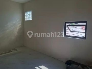 Rumah Bangunan Baru 120M² Griya Dadap