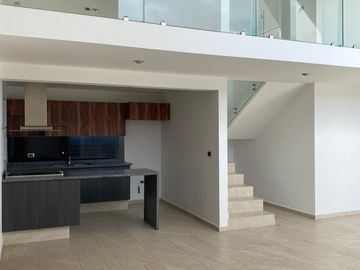Departamento PENTHOUSE en Venta o Renta