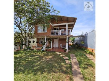 ref 887a pavas/L. CRUZ