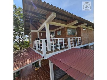ref 887a pavas/L. CRUZ