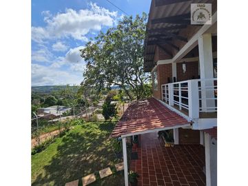 ref 887a pavas/L. CRUZ