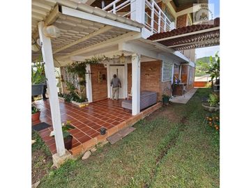 ref 887a pavas/L. CRUZ