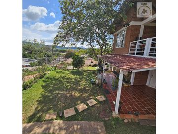ref 887a pavas/L. CRUZ