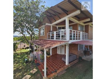 ref 887a pavas/L. CRUZ