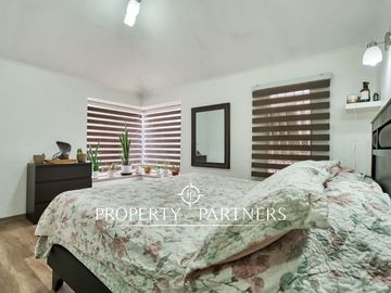 CÓMODA CASA EN BARRIO CERRADO. PEÑALOLÉN