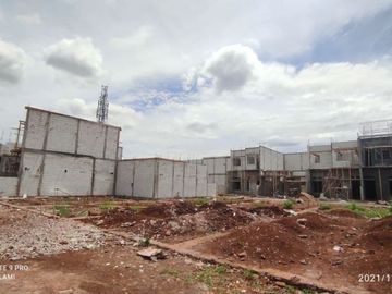 rumah di bintara jaya akses strategis dekat stasiun cakung