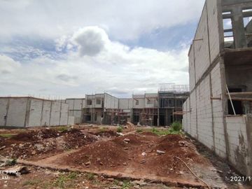 rumah di bintara jaya akses strategis dekat stasiun cakung