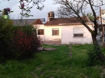 Chalet en venta en Moron Sur
