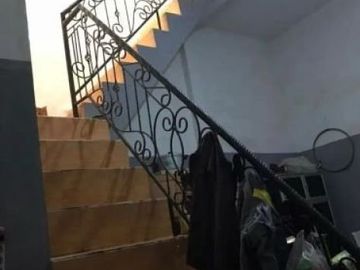 Dijual Rumah JL Bronggalan Sawah , Surabaya Timur