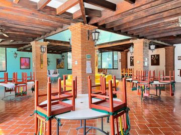 A un paso del Lago de Tequesquitengo