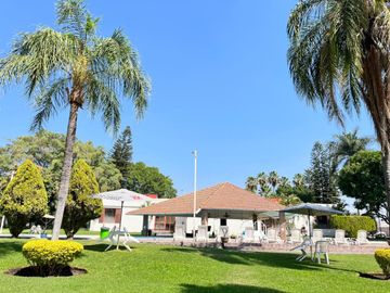 A un paso del Lago de Tequesquitengo