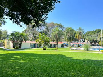 A un paso del Lago de Tequesquitengo